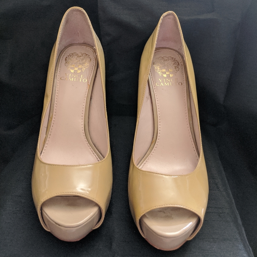 Vince Camuto tan peep toe leather pumps